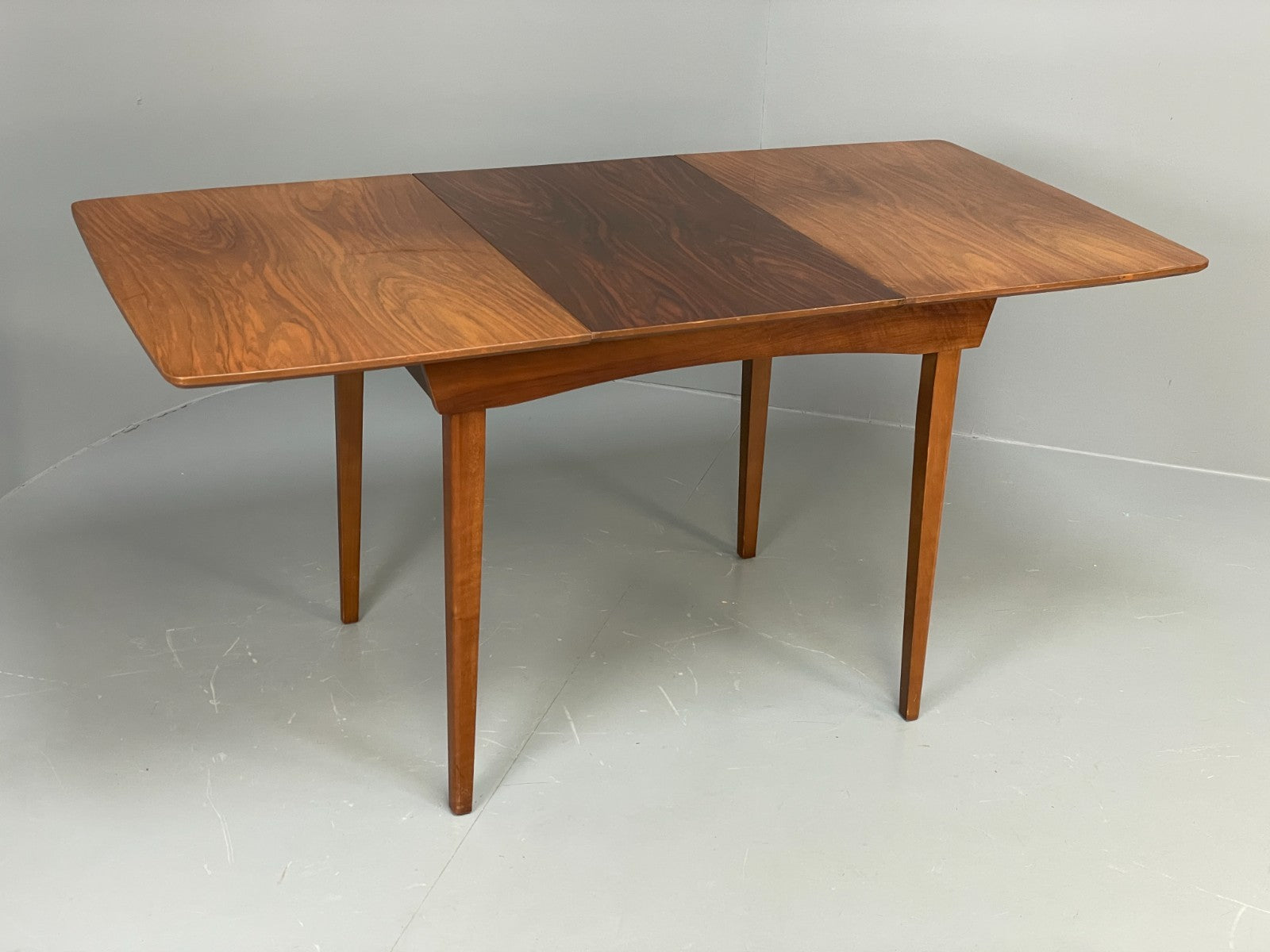 Vintage 1960s Dining Table Walnut Extending Mid Century EB11864 MWOO0