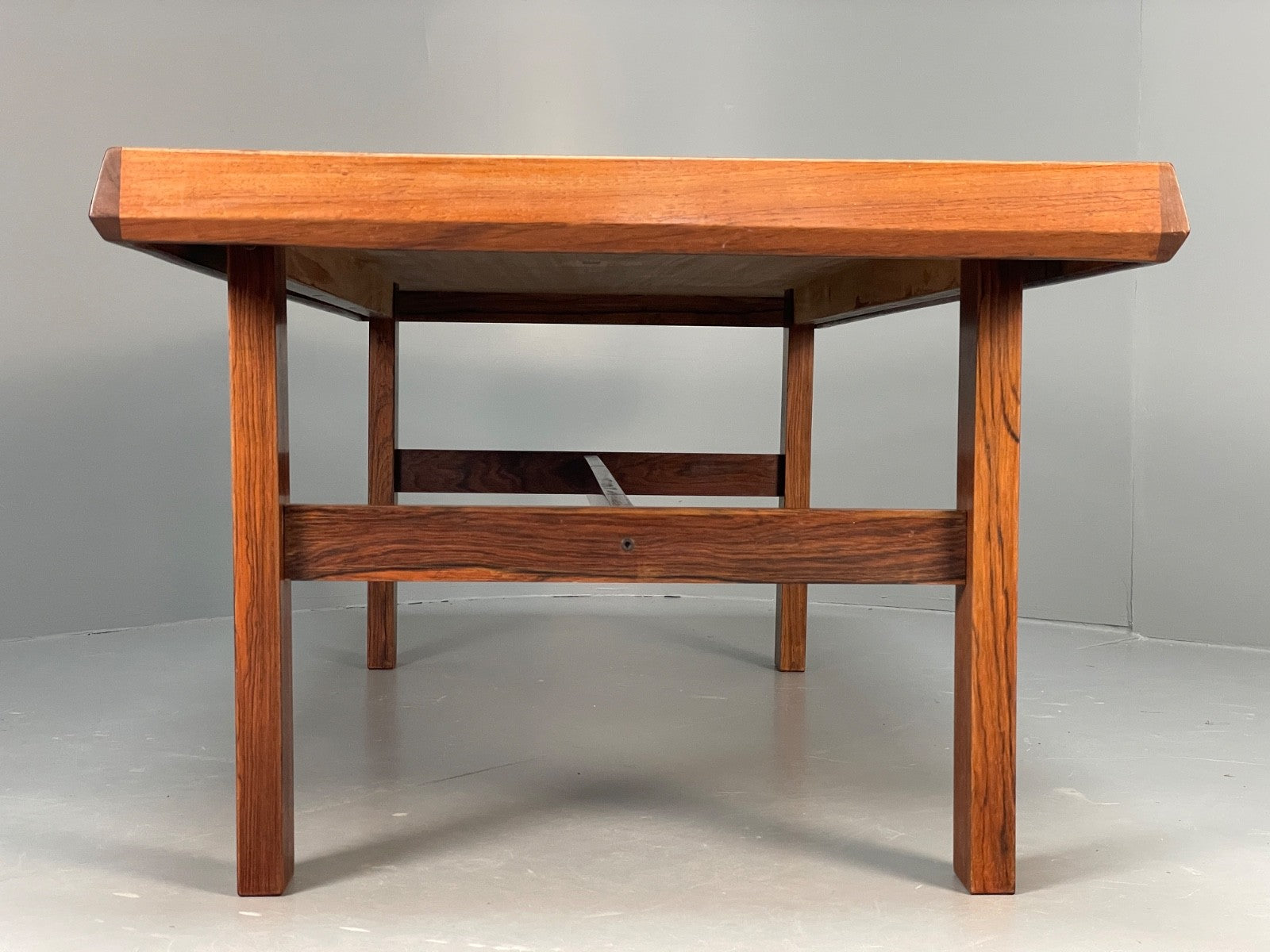 Vintage Danish Coffee Table - 1960s Mid Century Shaped Solid Legs EB11182 MWOO16