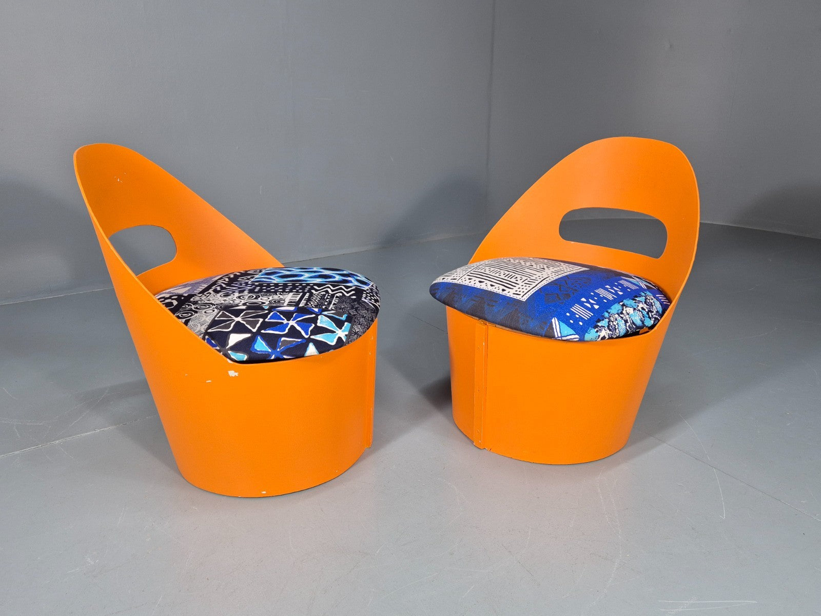 2 Vintage Retro Curved Plywood Chairs Orange 1970s Holdaway Style EB10929 MNOR7