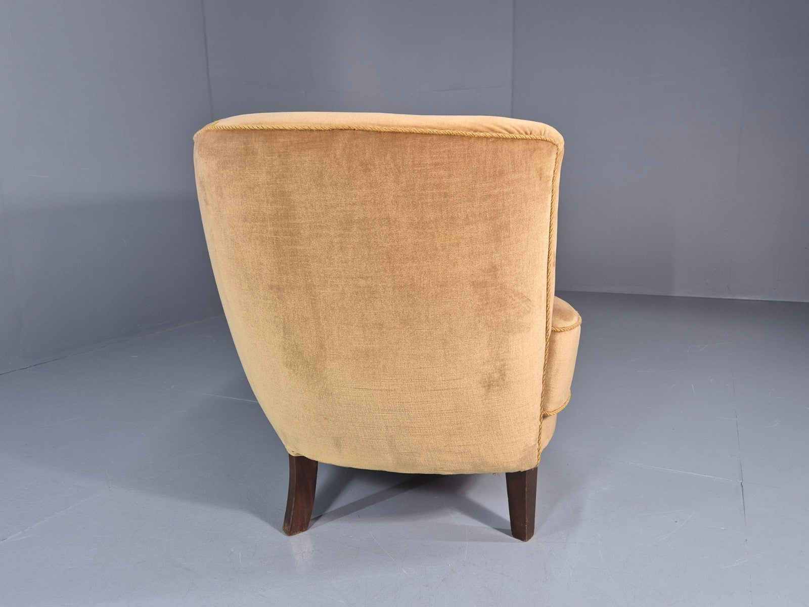 Classic Two Seater Danish Curved Banana Sofa 1930s Art Deco Gold  EB10791 M2SS9