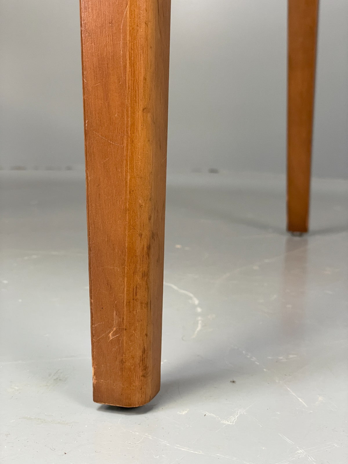 Vintage 1960s Dining Table Walnut Extending Mid Century EB11864 MWOO7