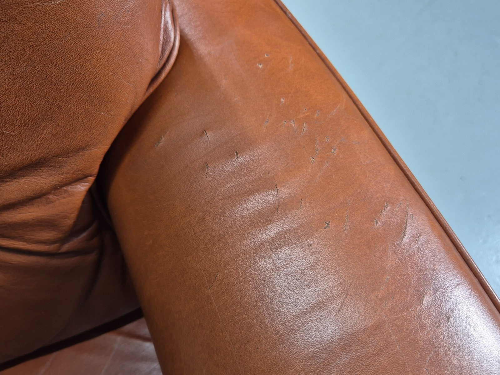 Vintage Danish 3 seater Settee 1970s Danish Tan Leather Retro MCM EB11638 M3SS19