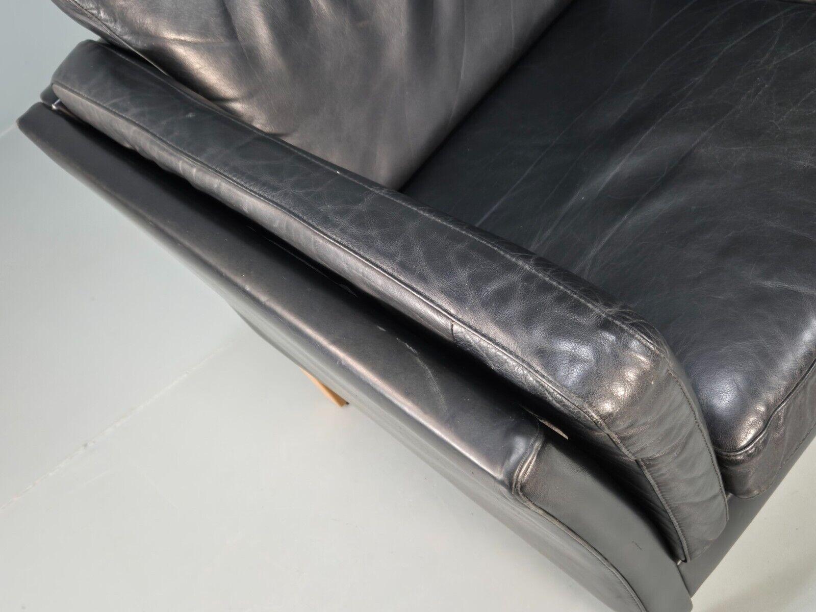 Vintage Danish 3 Seat Sofa Black Leather Mid Century Shape Retro MCMEB2838 M3SS - UKDK FURNITURE
