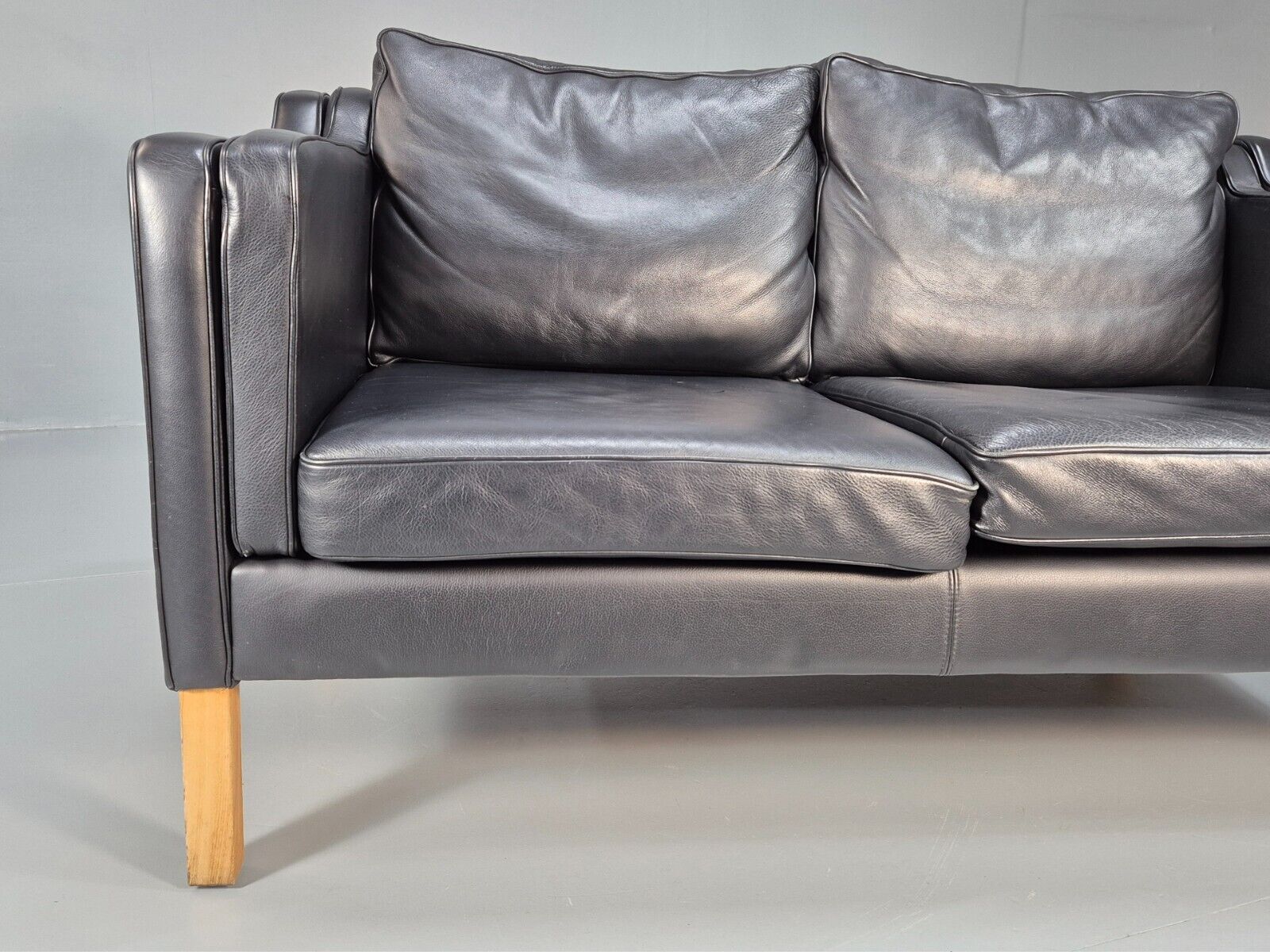 Vintage Danish 2 Seat Sofa Black Leather Mogensen Style Retro MCM EB8614 M2SS - UKDK FURNITURE