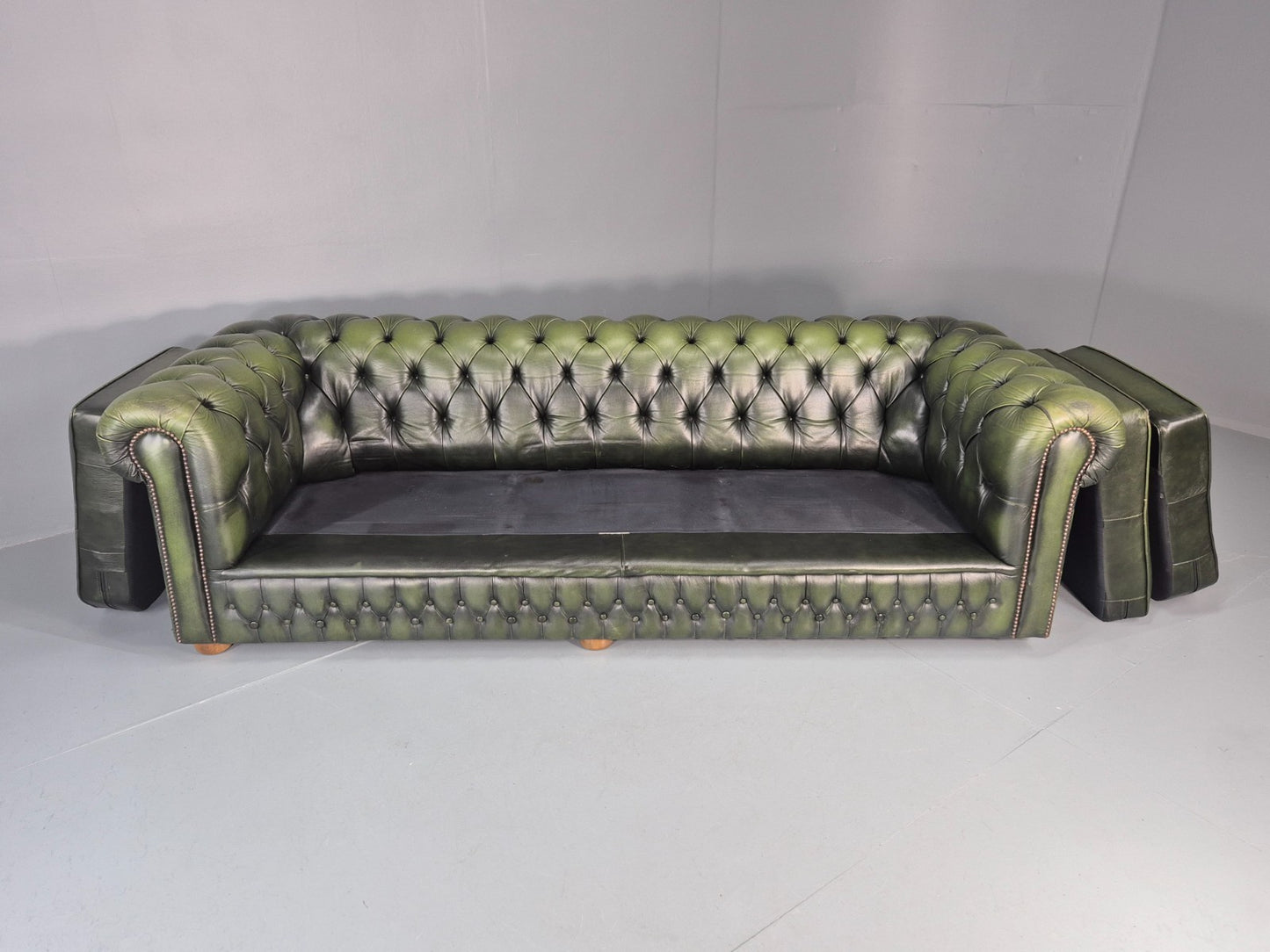 3 Seater Chesterfield Sofa Green Leather Studded Vintage EB11030 VCHE12