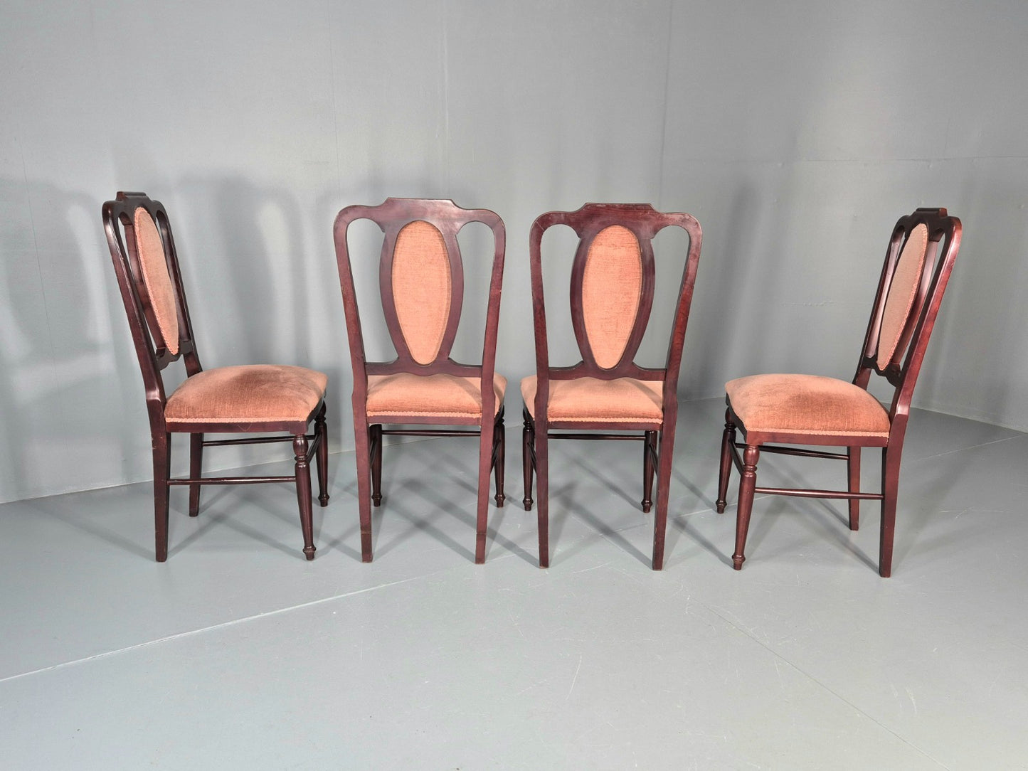 4 1970s Dining Chairs Pink Velour Stylised Regency Style Retro EB11962 VDIN6