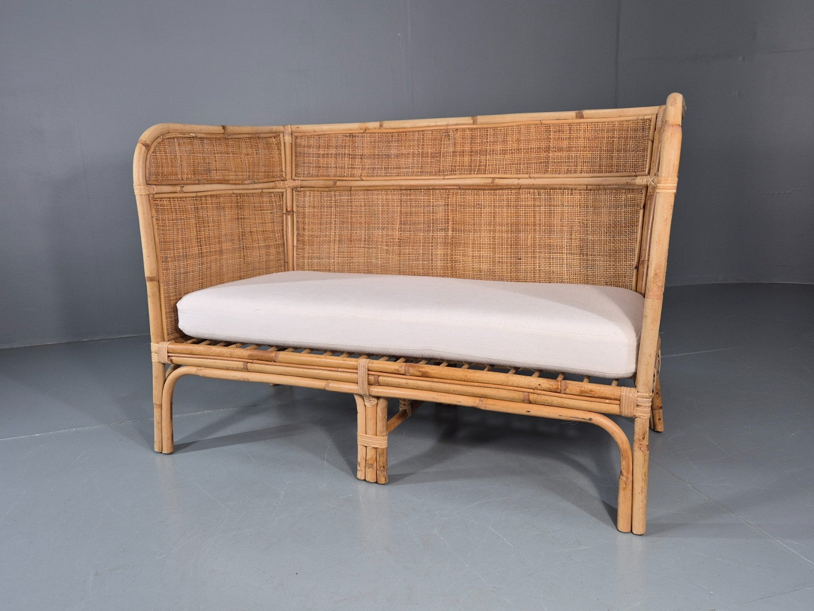 Vintage Rattan Two Seat Sofa 1970s Style Retro  EB11220 VBER3