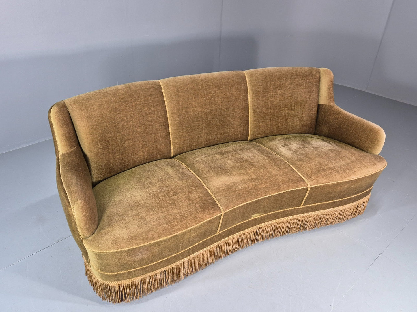 Vintage Danish  Banana Sofa Green Velour Tassels 1960s Retro MCM  EB10802 V3SS3