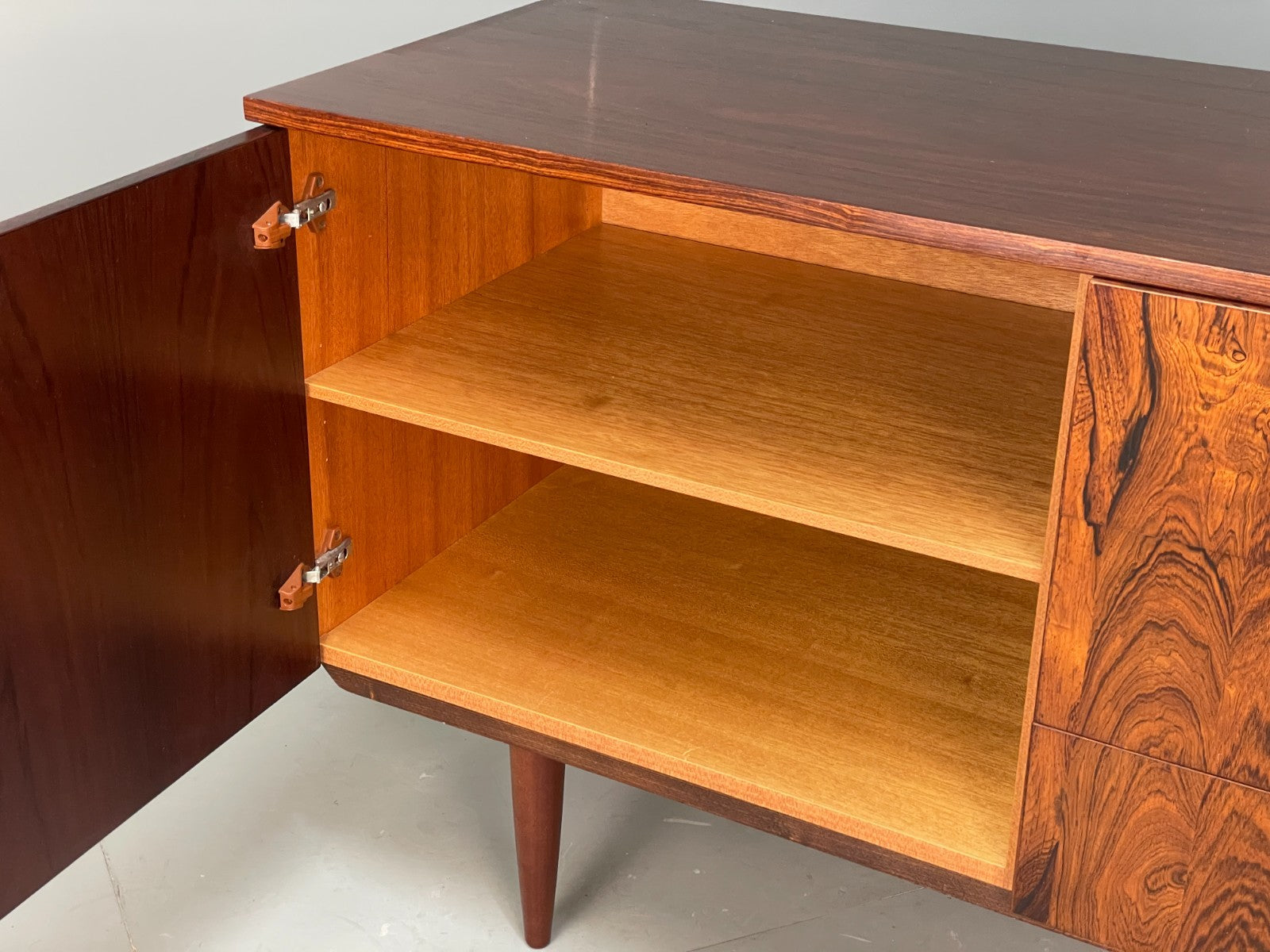 Vintage Danish Sideboard 1970s Mid Century Style Shelving Drawers EB8828 MWOO12