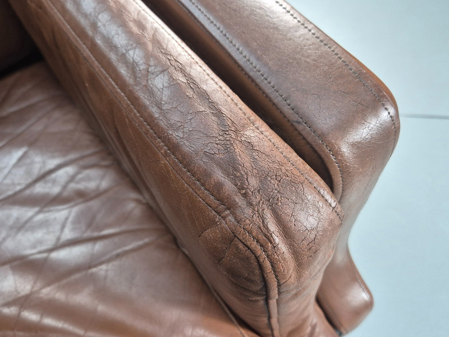 Mid Century Two Seater Leather Sofa Danish 1970s Retro Vintage EB10923 M2SS19