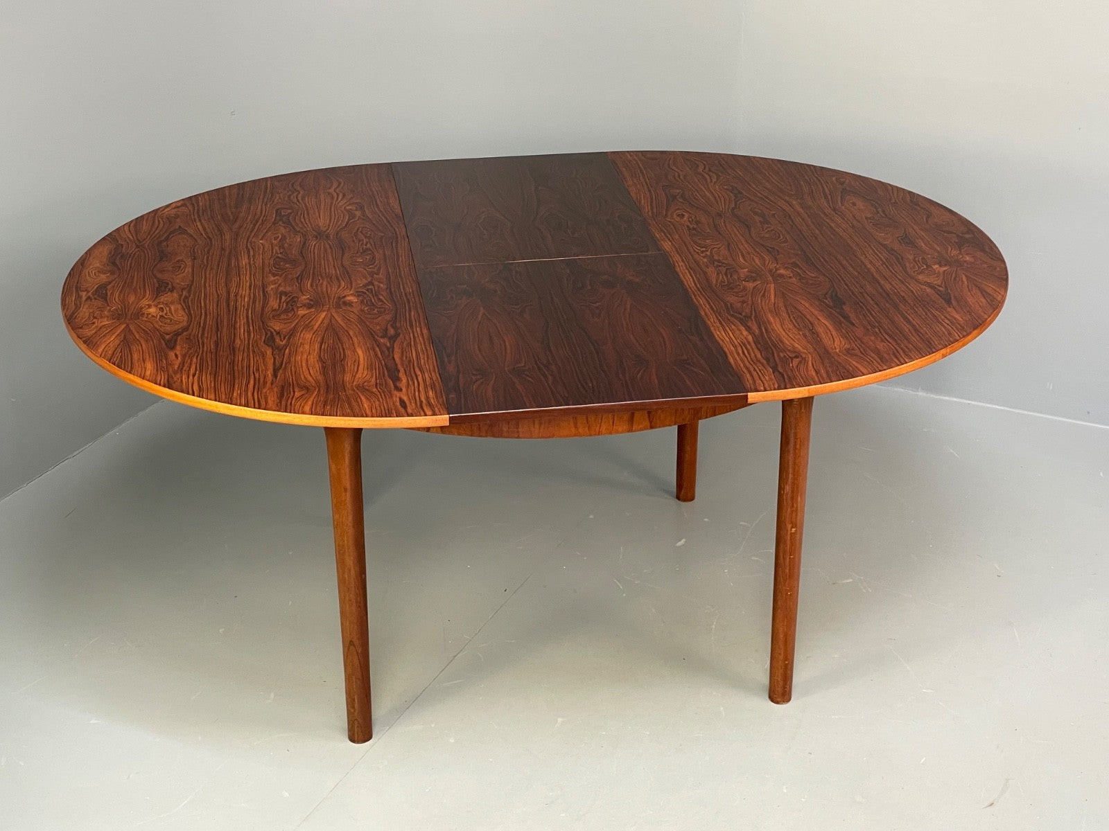 Vintage McIntosh Dining Table Round Extending 1960s Mid Century EB9773 MWOO - UKDK FURNITURE