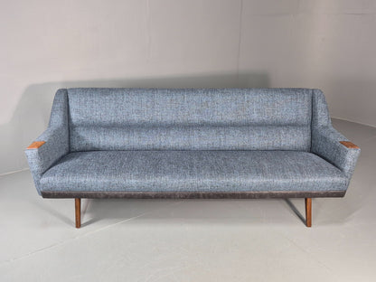 Mid Century Four Seater Settee New Upholstery Teak Paws 60s Danish EB11270 M4SS4