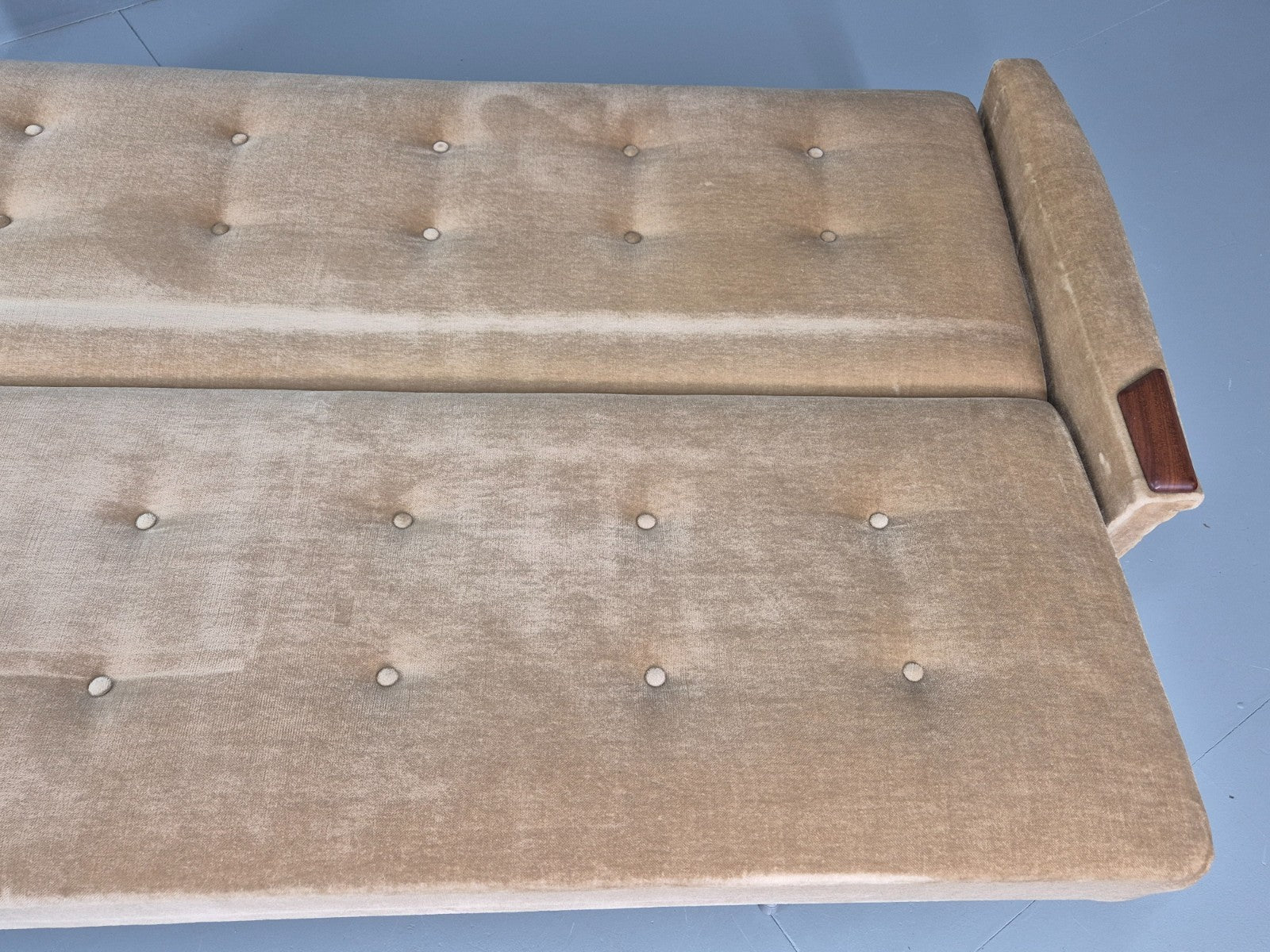Vintage Sofa Bed Mid Century Denmark Teak Paws  Velour Retro 1960s EB11391 M4SS11
