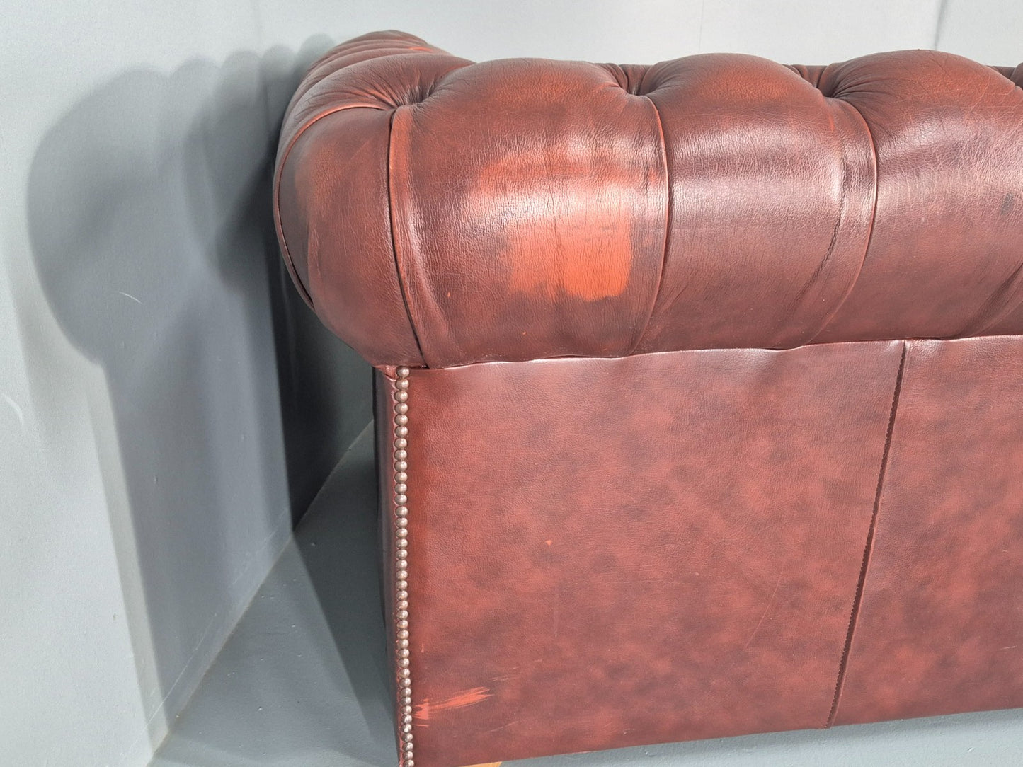 3 Seater Chesterfield Sofa Red Leather Studded Vintage EB11022 VCHE17