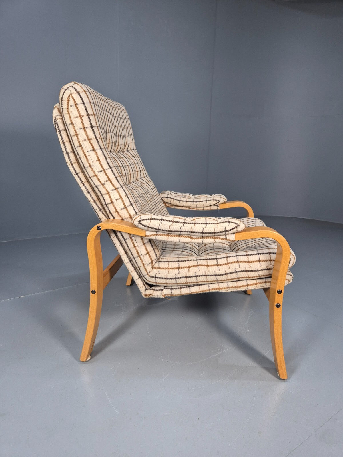 Vintage Danish Bentwood Lounge Chair Cream Wool Upholstery 1980s MCM EB9246 MBEN - UKDK FURNITURE