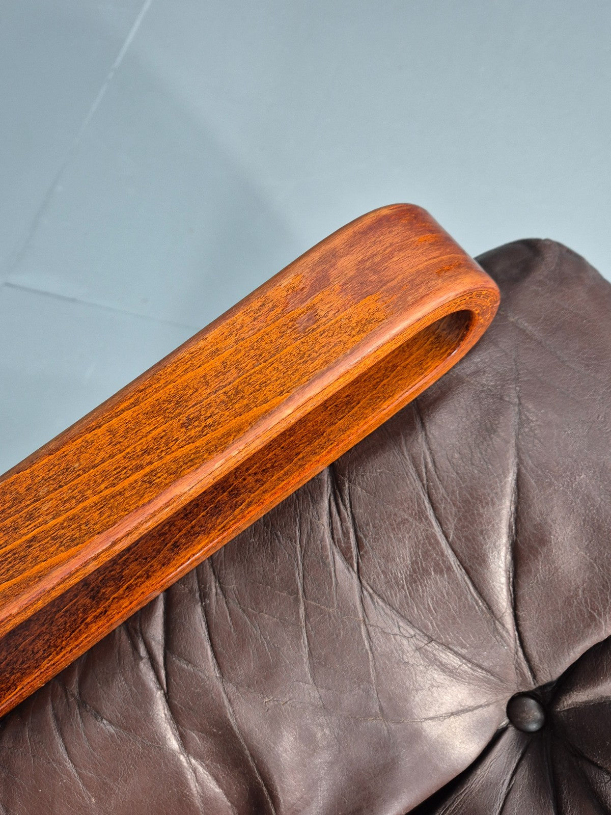 Vintage Skyline Lounge Chair Brown Leather 1970s Retro MCM Bentwood EB11326 MBEN9