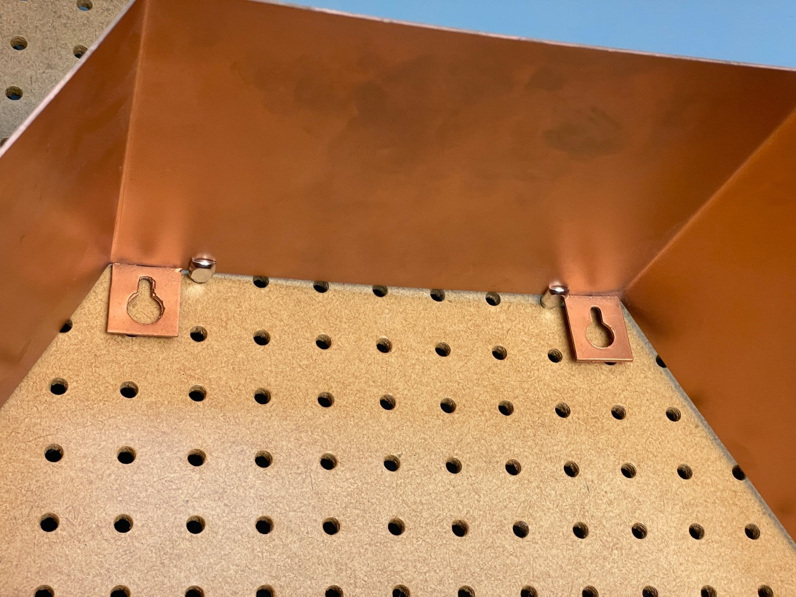 Hexagonal Wall Shelving Rose Gold Modern Metal EB10592 MWOO3