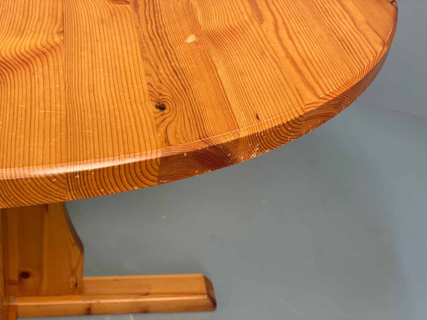 Vintage Round Solid Pine Dining Table By Hamlet Furniture 1970s EB9521 MWOO - UKDK FURNITURE