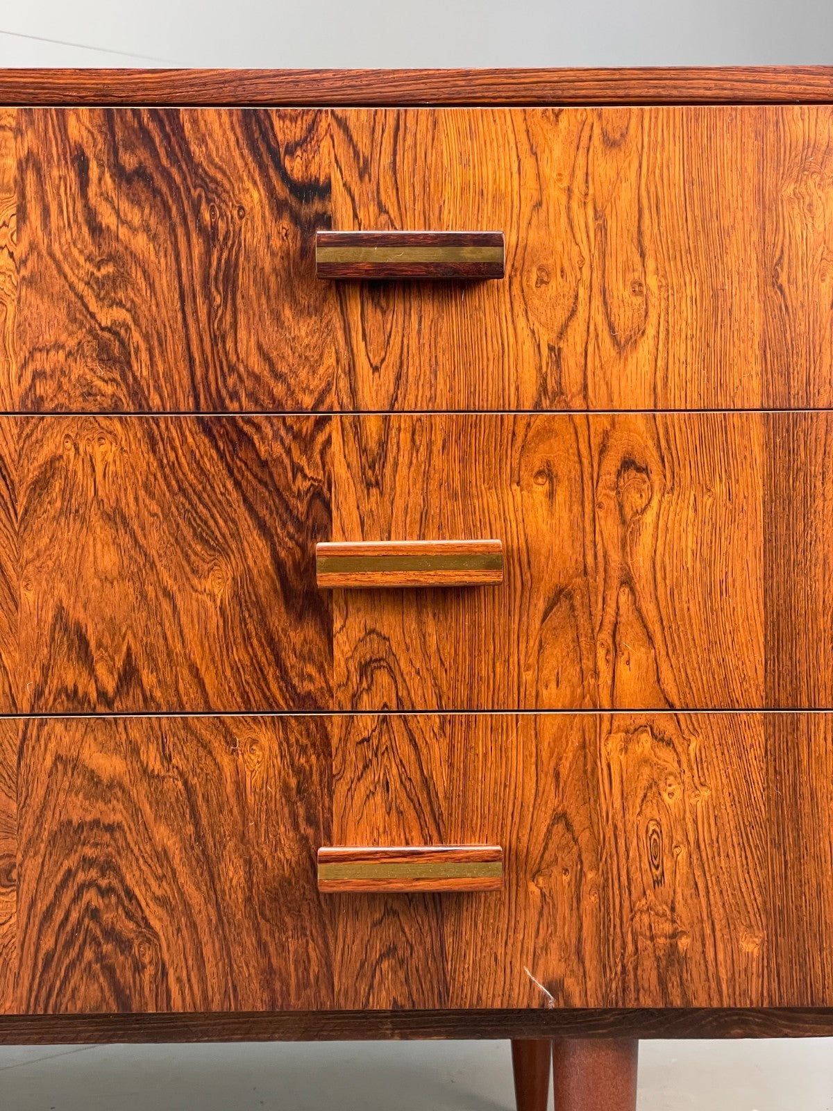 Vintage Danish Sideboard 1970s Mid Century Style Shelving Drawers EB8828 MWOO3