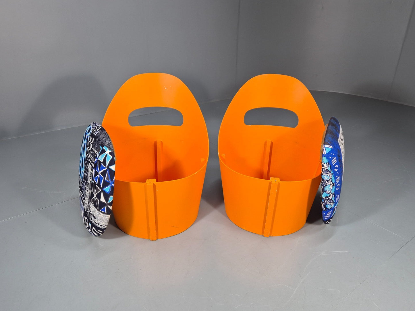 2 Vintage Retro Curved Plywood Chairs Orange 1970s Holdaway Style EB10929 MNOR5