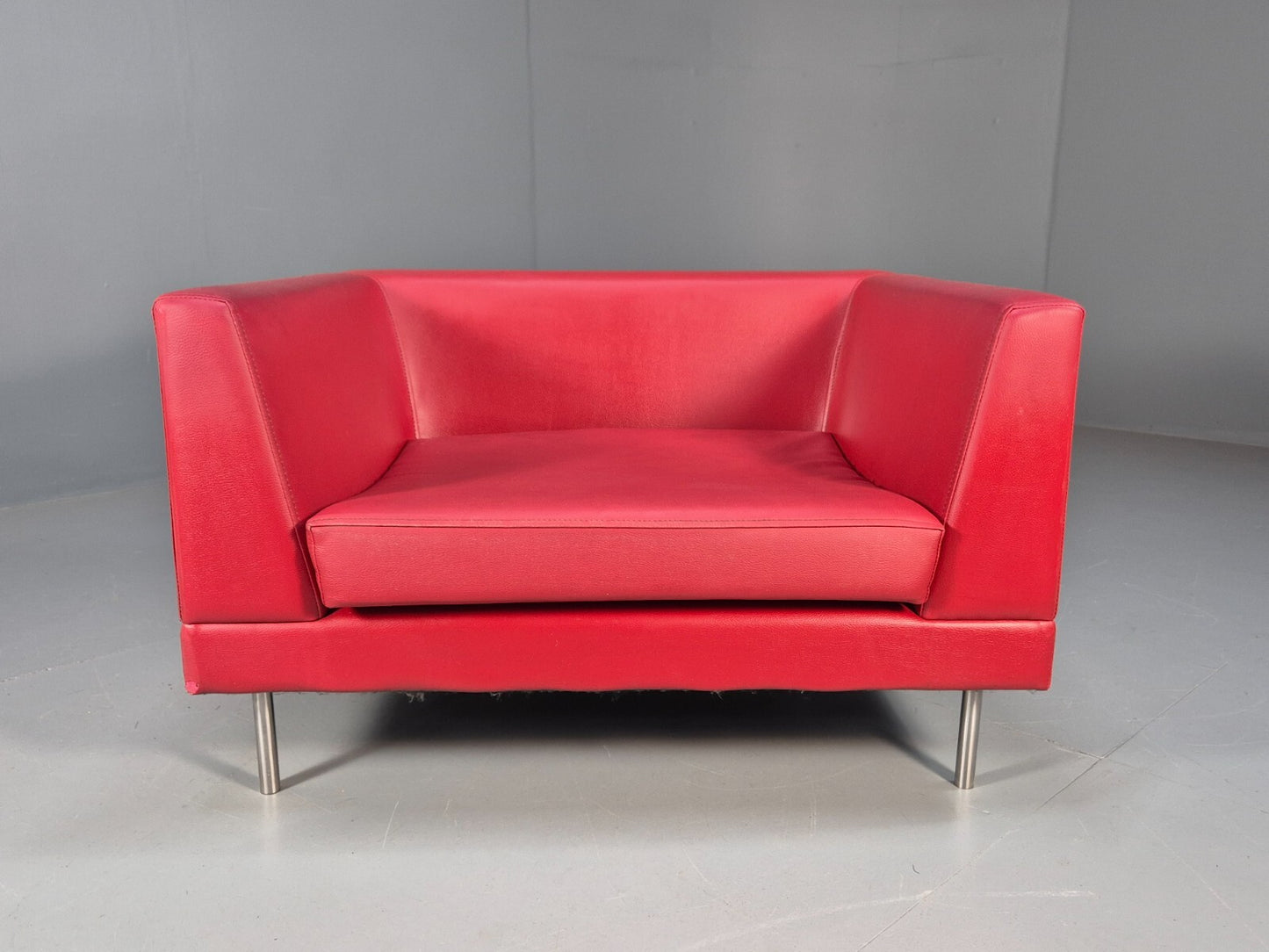 Vintage Red Vinyl Modern Design Lounge Chair Modus Brand Retro Style EB9409 MNOR - UKDK FURNITURE