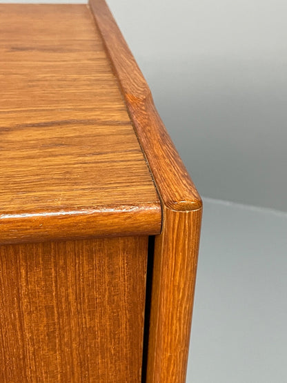 Vintage 1970s Teak Cabinet Danish Design Shelving Retro Handles EB11044 MWOO8