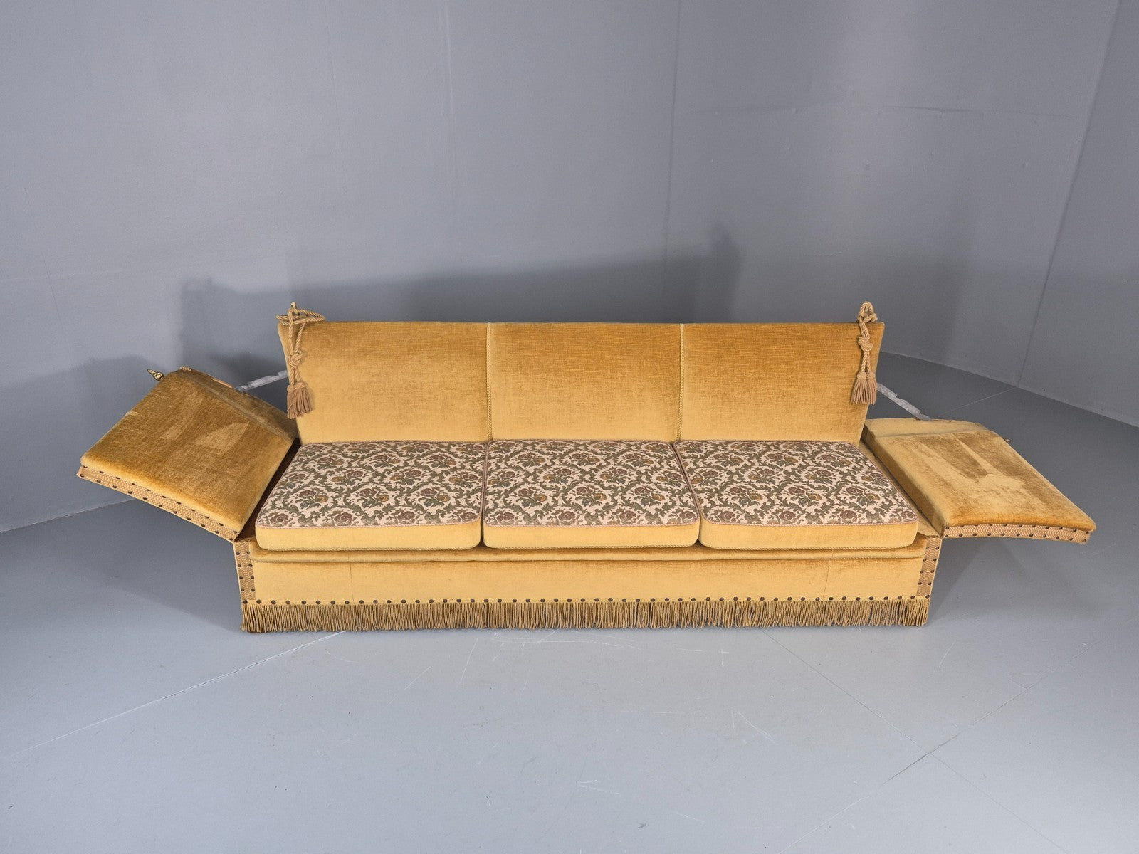 Three Seater Knole Sofa Vintage Danish 1960s Gold Velour Retro EB11432 V3SS11