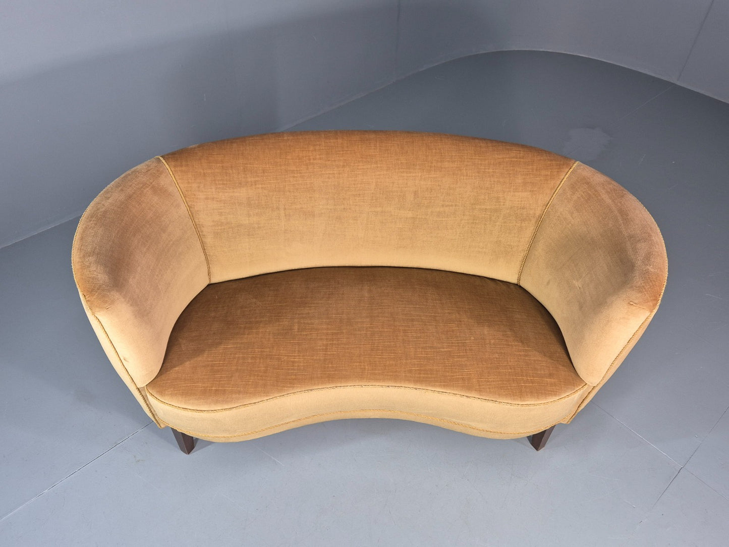 Classic Two Seater Danish Curved Banana Sofa 1930s Art Deco Gold  EB10791 M2SS4