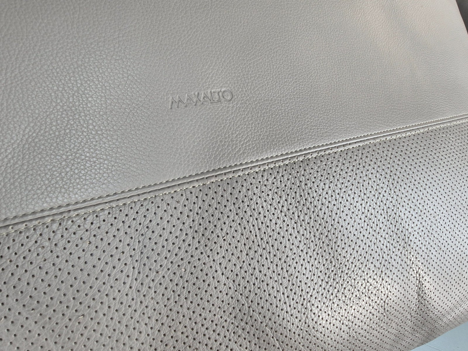 Maxalto Four Seater Sofa Grey Leather Italian Quality Lucrezia EB11269 M4SS22