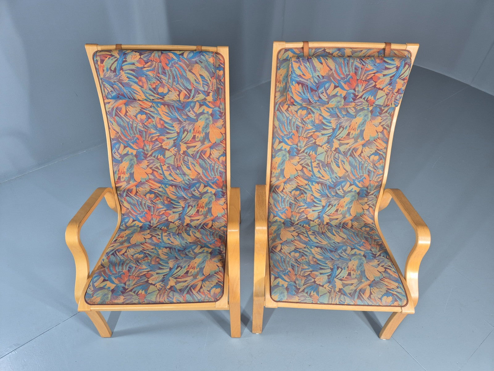 2 Vintage Bentwood Lounge Chairs Finn Ostergaard 1980s Retro MCM EB11338 MBEN5