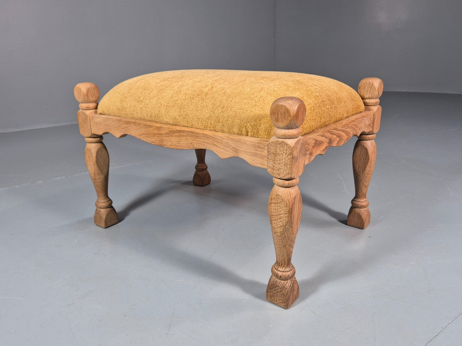 Henning Kjearnulf Style Footstool 1970s Retro Danish Oak EB10983 MFOO2