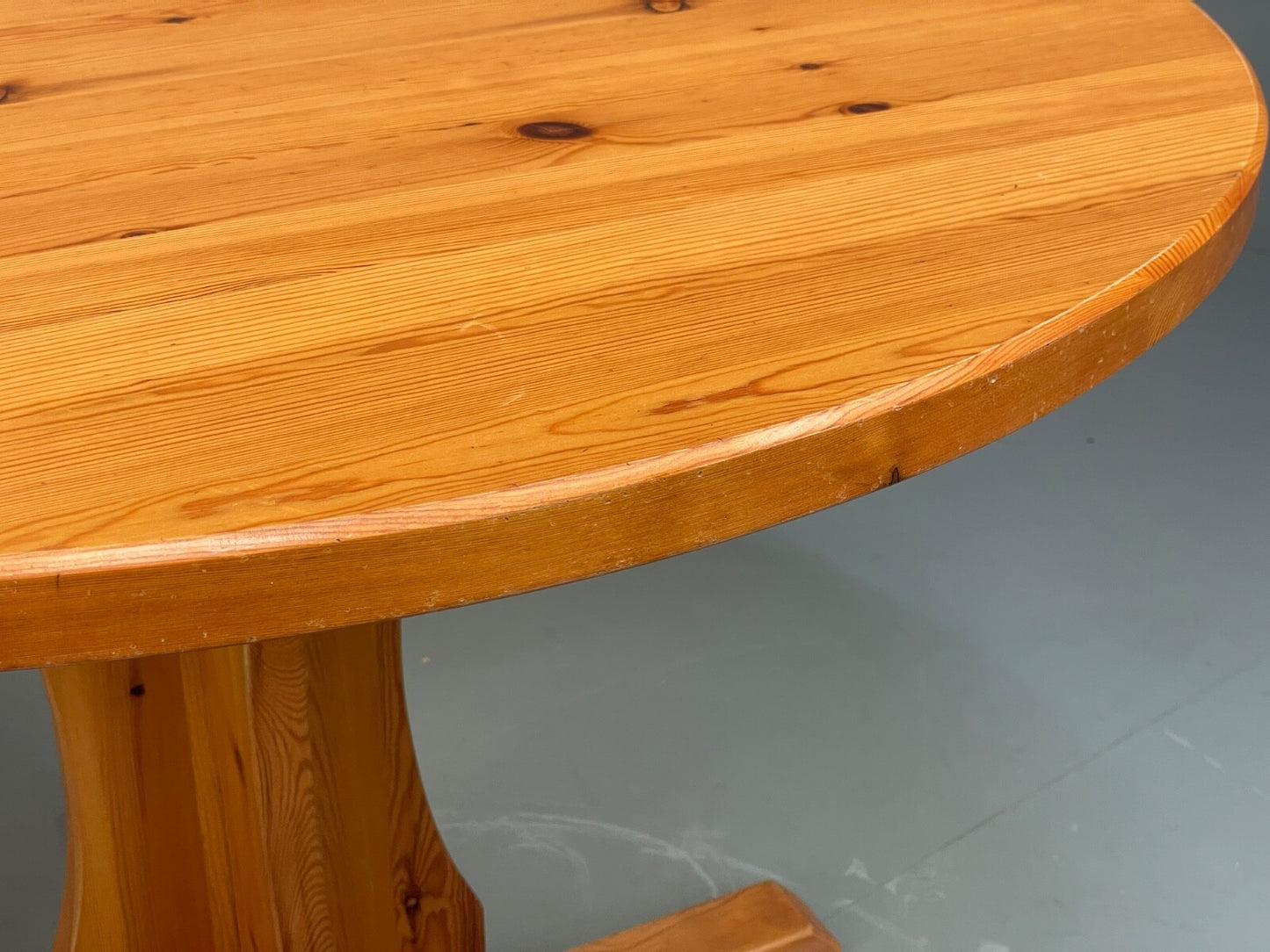 Vintage Round Solid Pine Dining Table By Hamlet Furniture 1970s EB9521 MWOO - UKDK FURNITURE