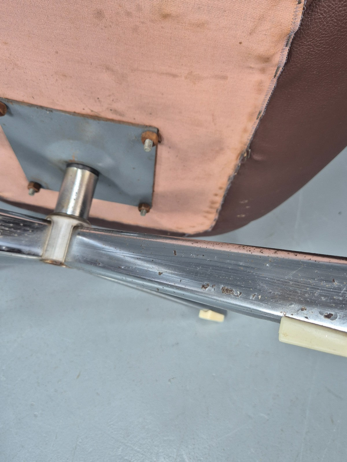 Vintage Bucket Swivel Chair 1970s Sweden Retro Mid Century Vinyl EB11118 MSWI11