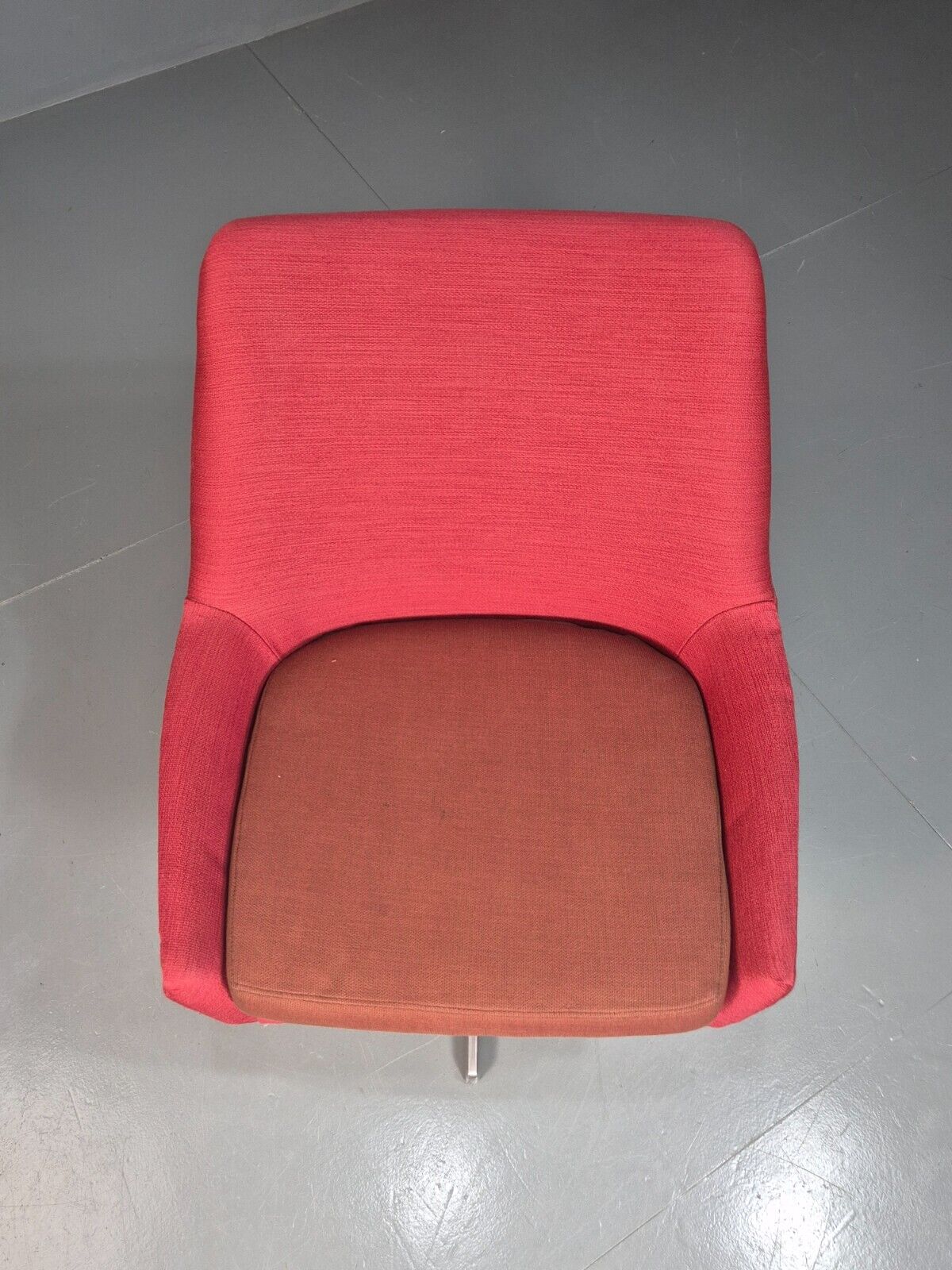 Vintage Swedish Swivel Chair Red Wool Ihreborn 1970s Retro EB7900 MSWI - UKDK FURNITURE