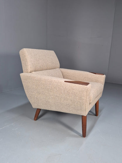 Mid Century Danish Lounge Chair New Upholstery Teak Paws and Legs   EB10726 MNOR11