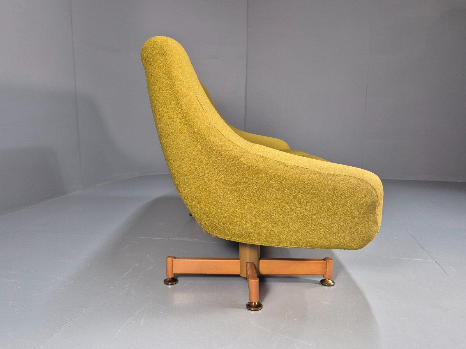Vintage Greaves and Thomas Egg Sofa 1960s Retro MCM EB9229 M3SS - UKDK FURNITURE