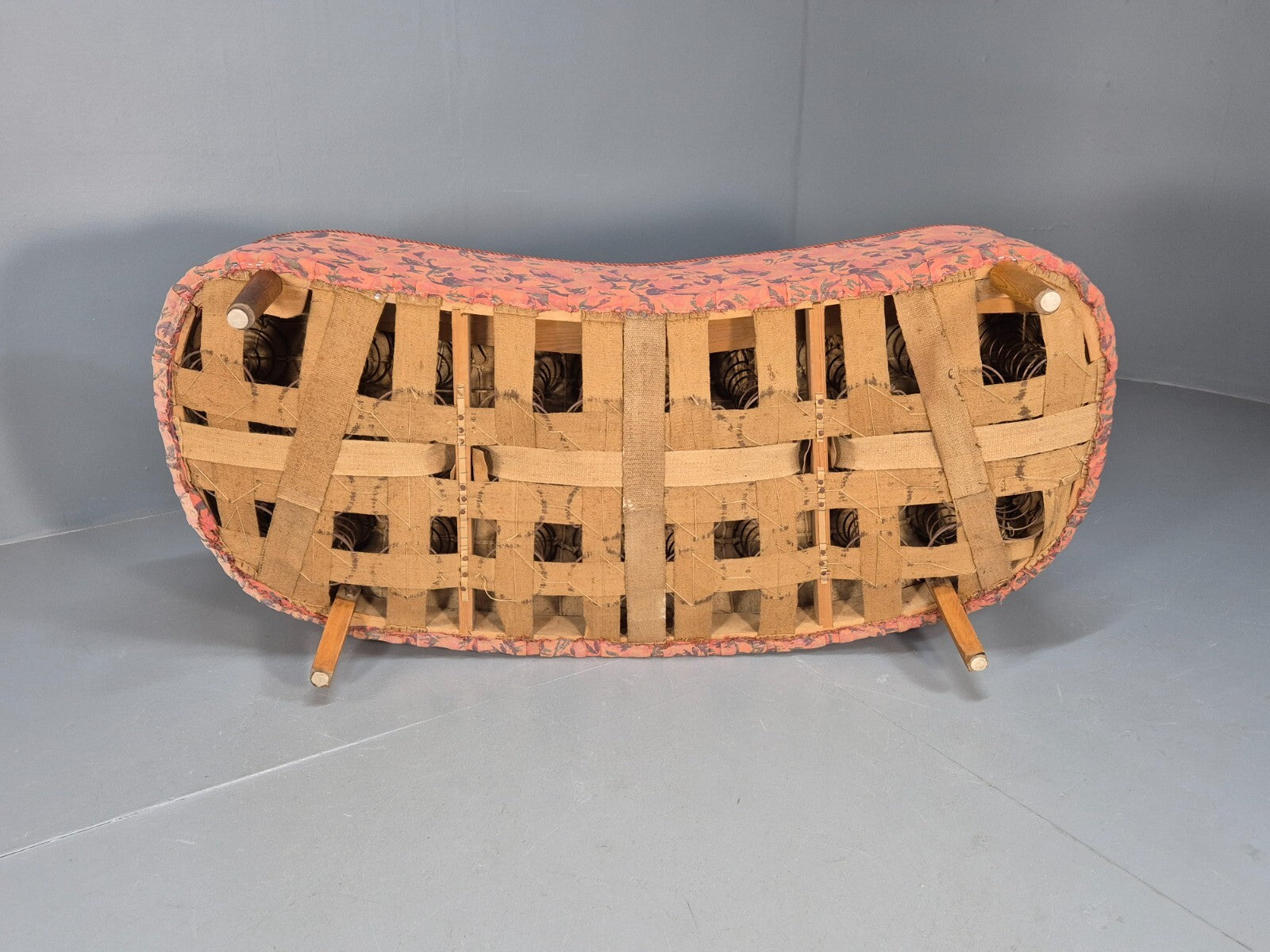 Vintage 3 Seater Sofa Banana Shaped Peach Floral Danish Design EB9572 V3SS - UKDK FURNITURE