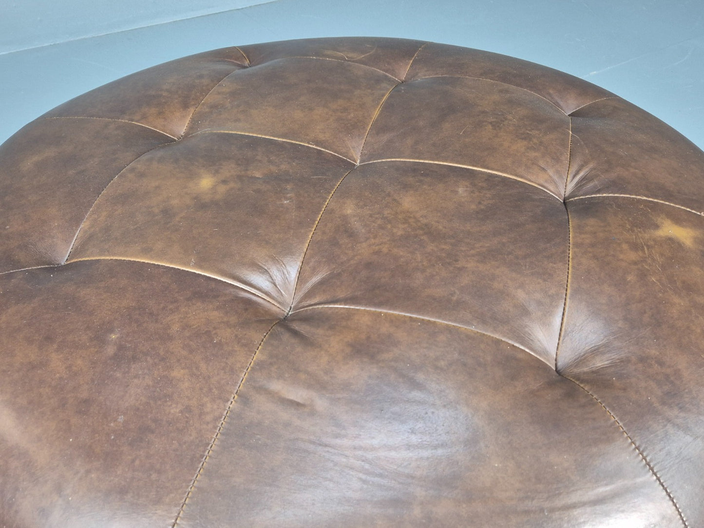 Extra Large`Vintage Footstool Circular Brown Leather Modern Retro EB10706 MFOO2