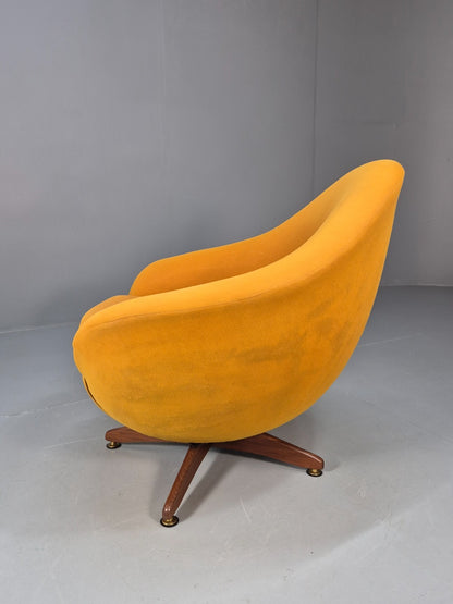Vintage 1960s Egg Chair Swivel and Rock Base Orange Retro MCM EB9798 MSWI10