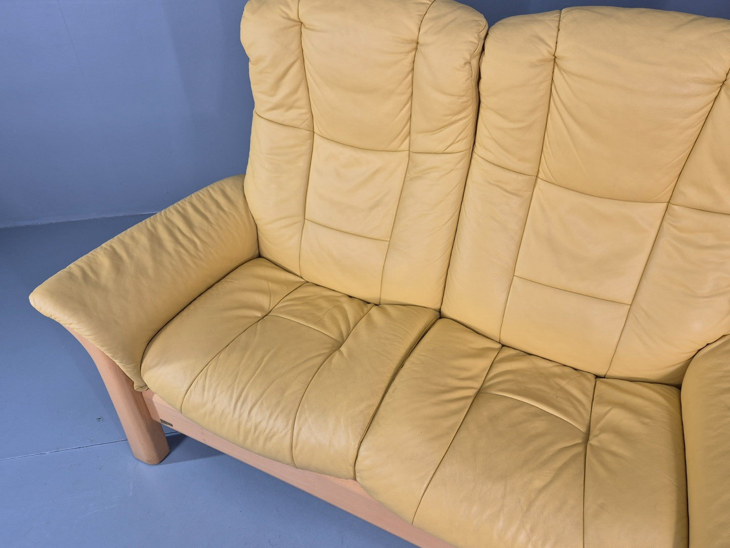 Ekornes Stressless Two Seater Leather Sofa Recline Stressless  EB11266 M2SS8