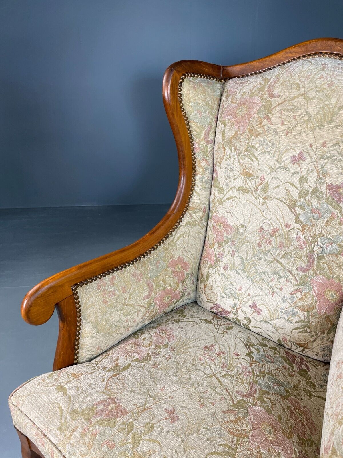 EB6426 Vintage Danish Wing Back Lounge Chair Haedwood Frame Floral Antique VCLO - UKDK FURNITURE