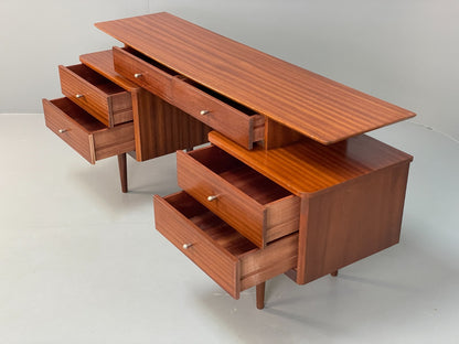 Vintage Austinsuite Teak Dresser 1950s TV Stand Austinsuite Retro EB11699 MWOO6