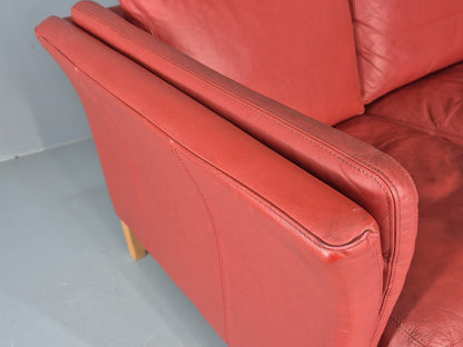 Vintage Danish 2 Seater Danish Skalma Red Leather 1980s Retro MCM EB10512 M2SS11