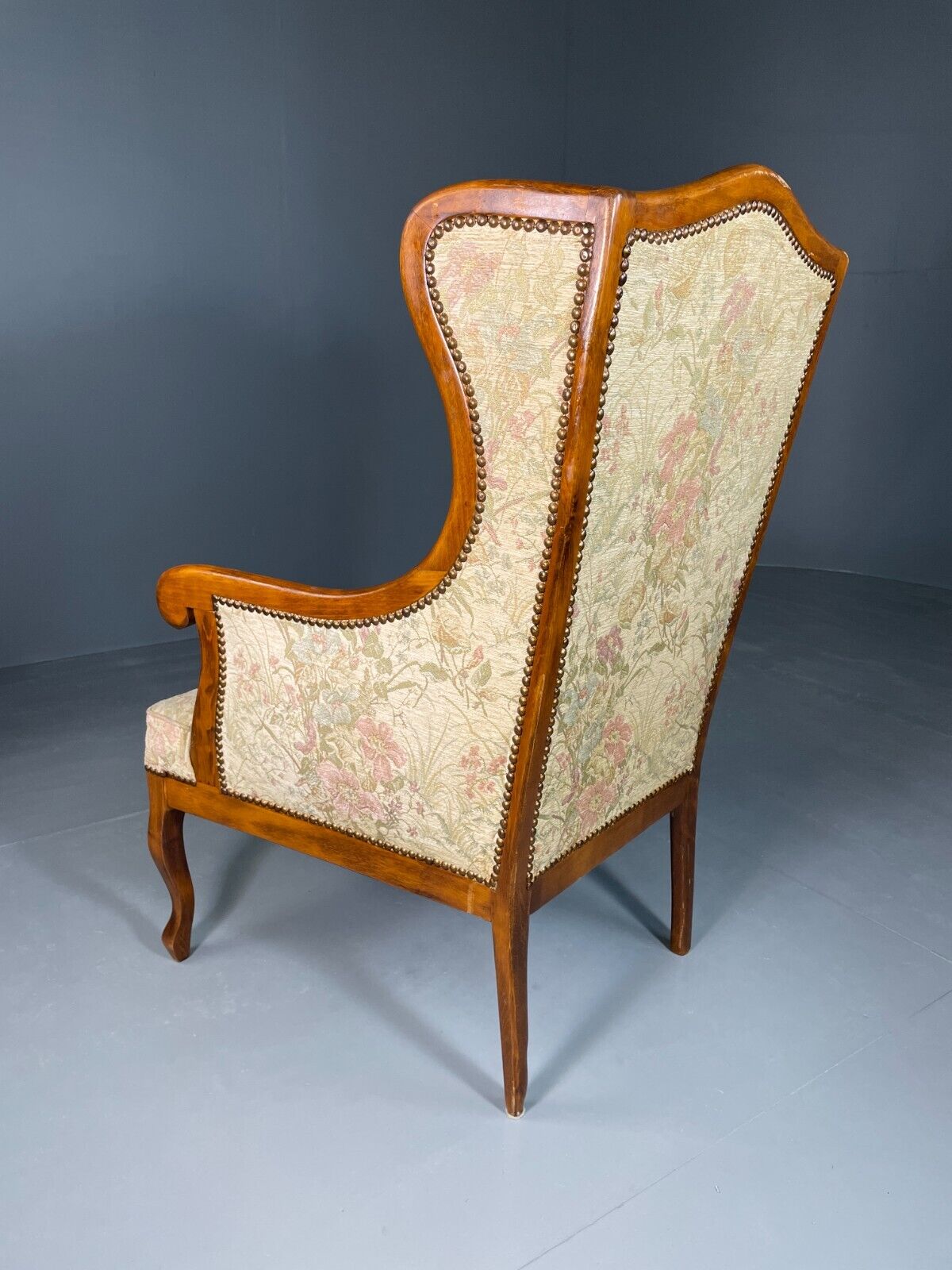 EB6426 Vintage Danish Wing Back Lounge Chair Haedwood Frame Floral Antique VCLO - UKDK FURNITURE
