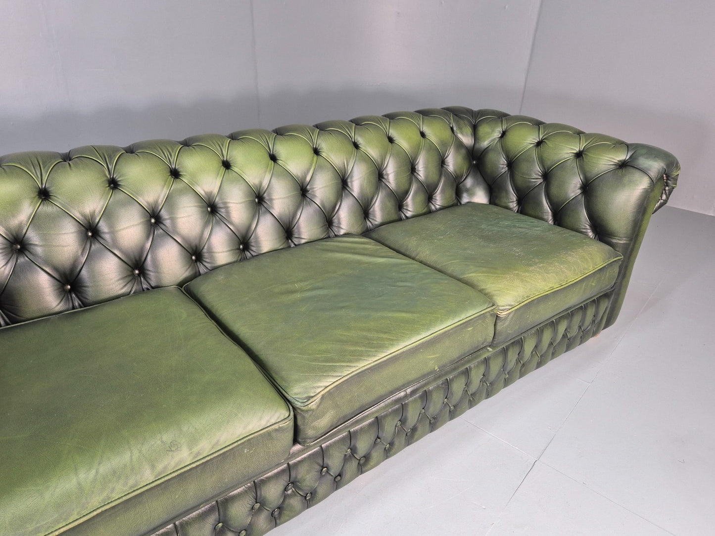 3 Seater Chesterfield Sofa Green Leather Studded Vintage EB11027 VCHE3
