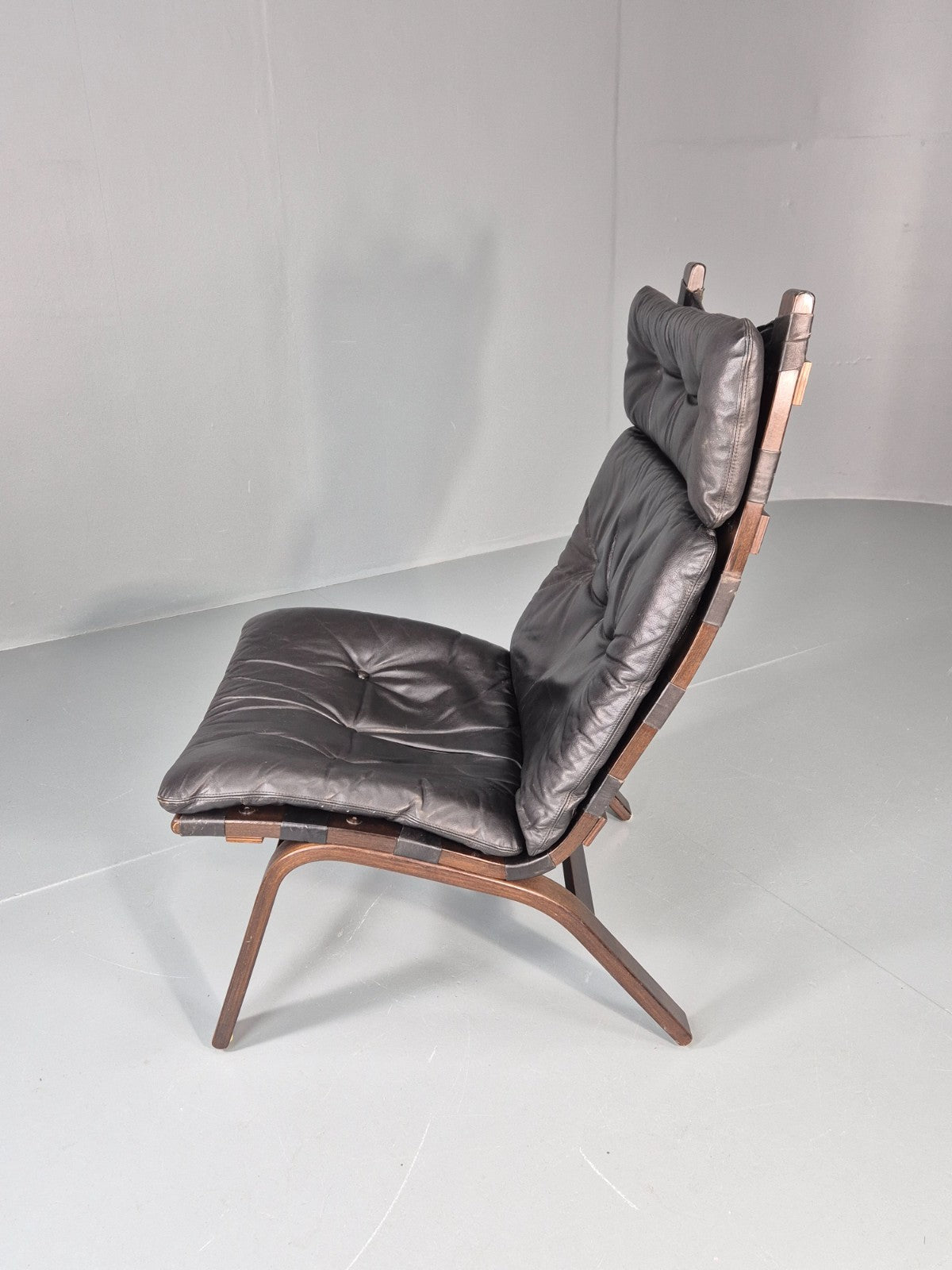 Vintage Farstrup Lounge Chair Danish Design 1970s Retro Leather MCM EB11320 MBEN10