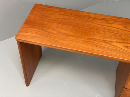 Vintage Stag Teak Desk Dresser Drawers Retro 1970s EB11792 MWOO3