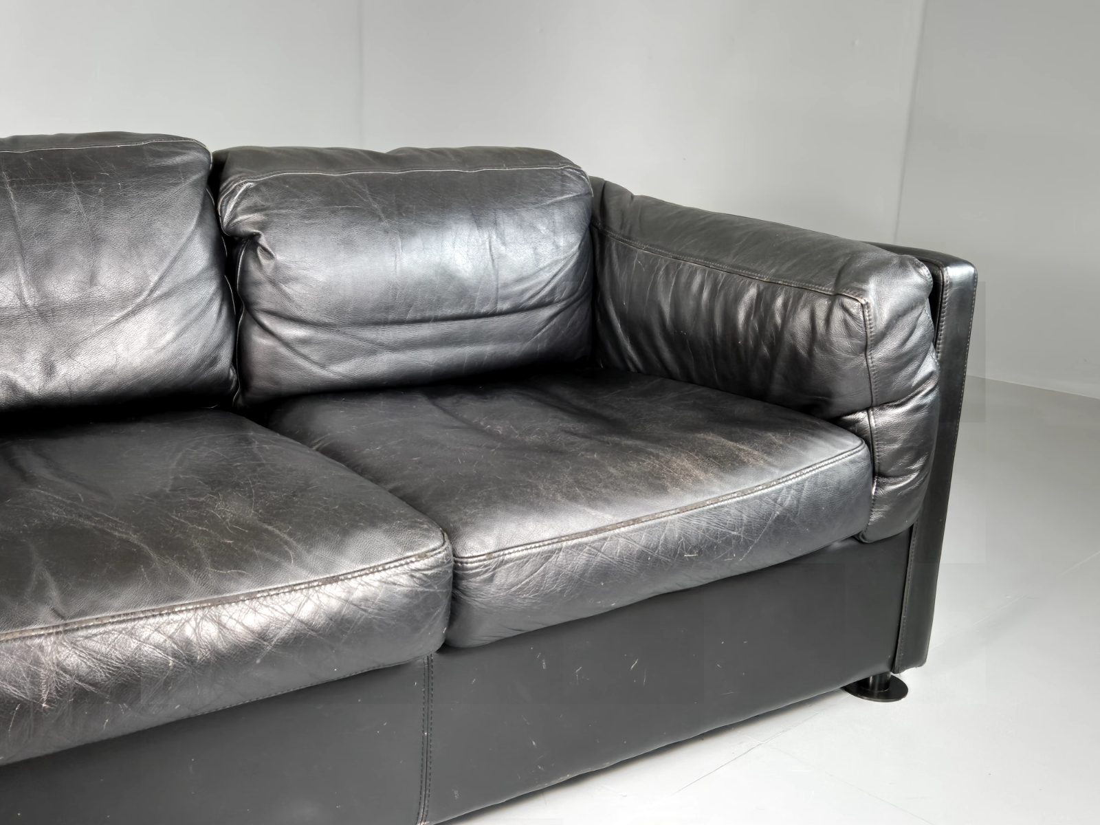 Vintage Danish 2 Seat Sofa Black Leather 1980s Retro MCM EB7162 M2SS - UKDK FURNITURE