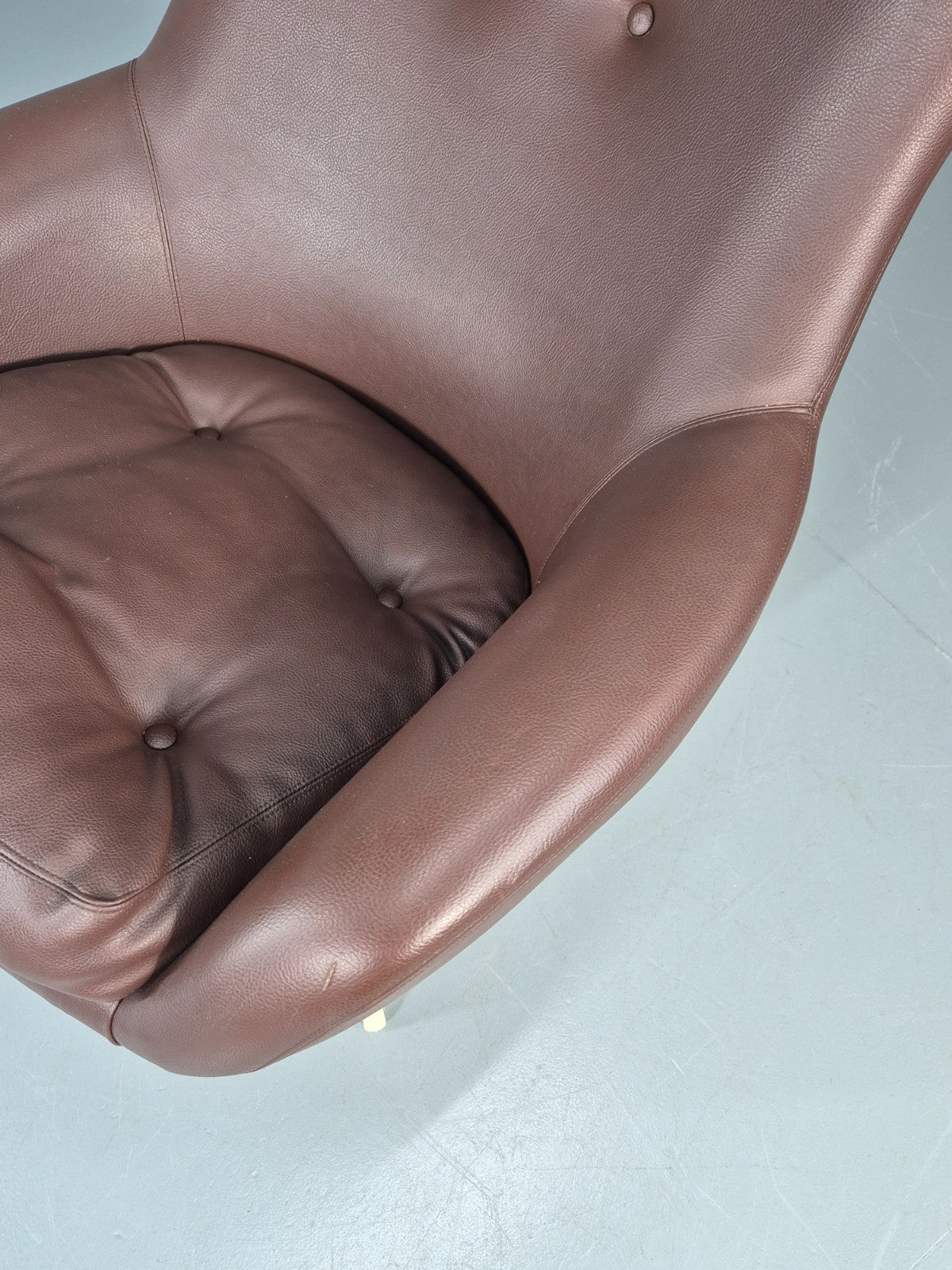 Vintage Bucket Swivel Chair 1970s Sweden Retro Mid Century Vinyl EB11118 MSWI7