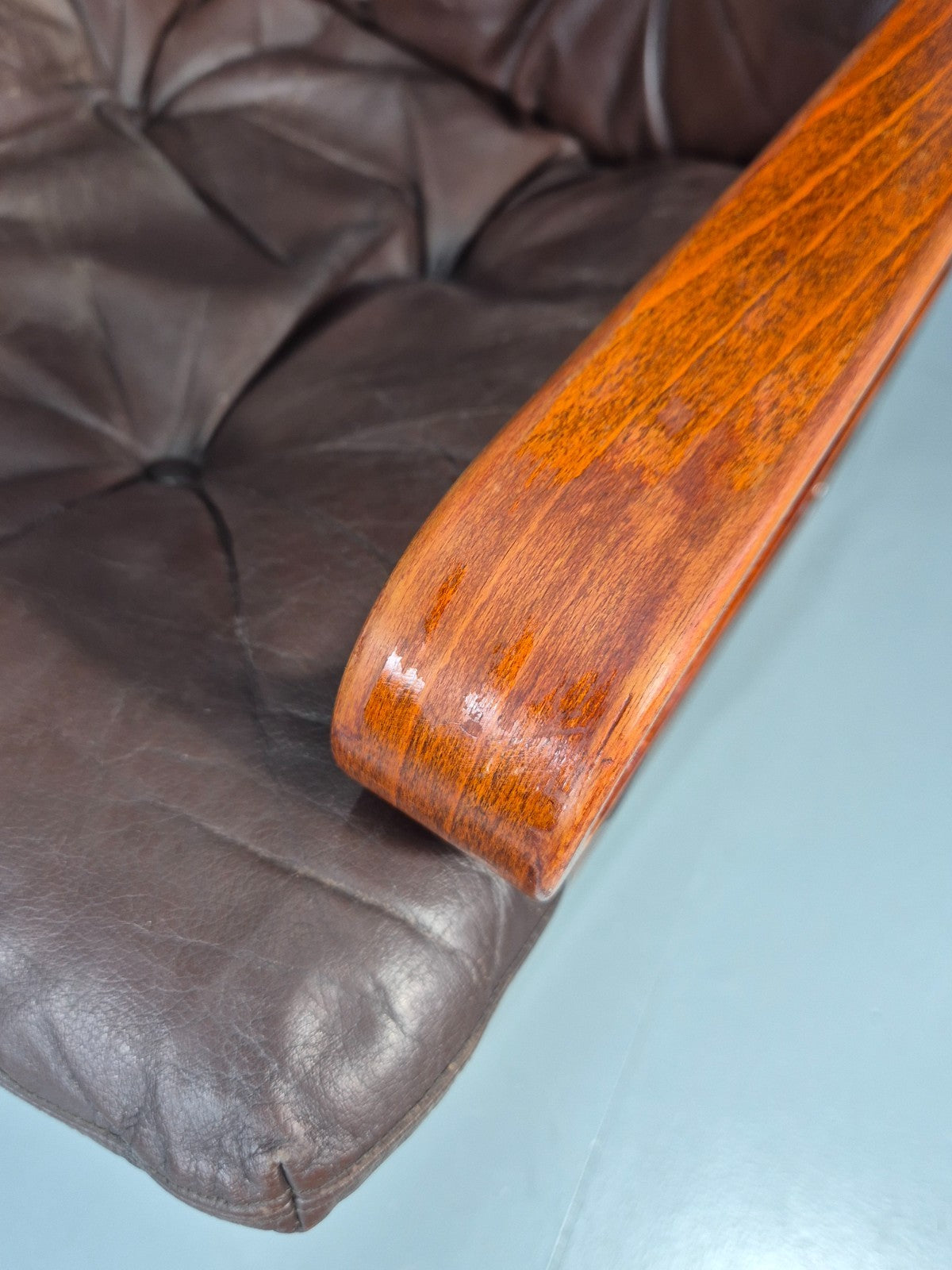 Vintage Skyline Lounge Chair Brown Leather 1970s Retro MCM Bentwood EB11326 MBEN14